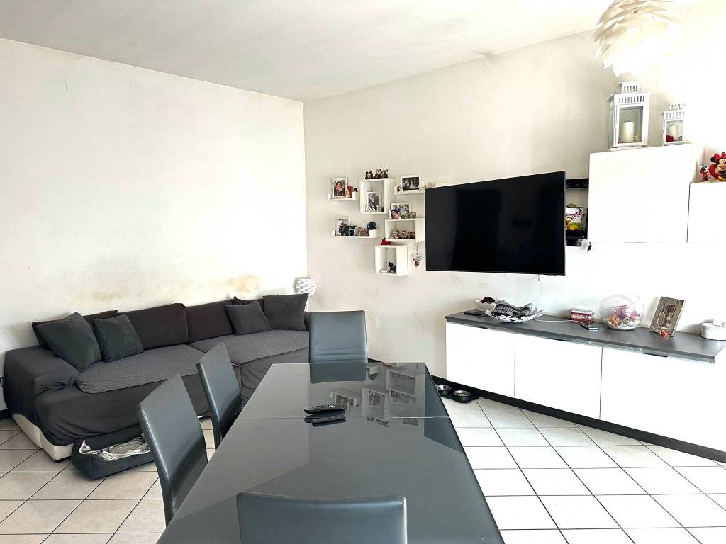 appartamento in vendita a Limbiate