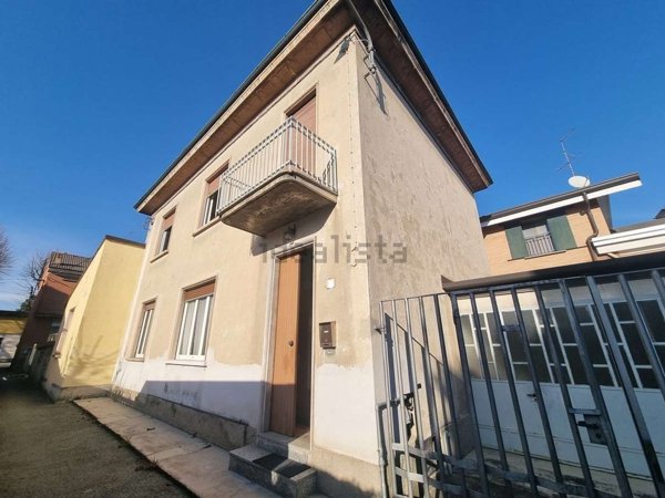 casa indipendente in vendita a Limbiate