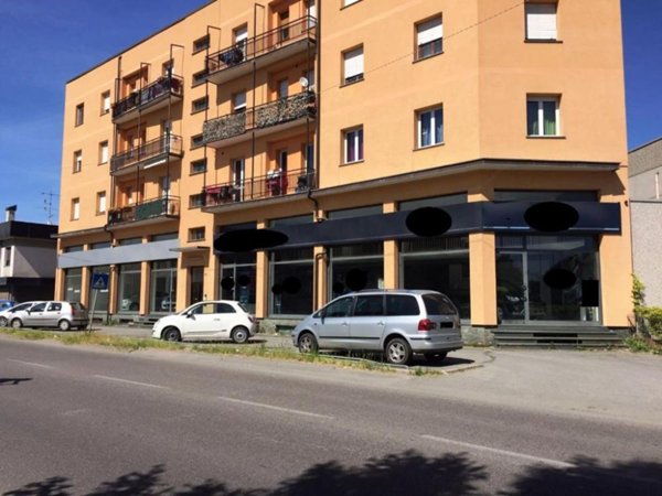 locale di sgombero in vendita a Limbiate