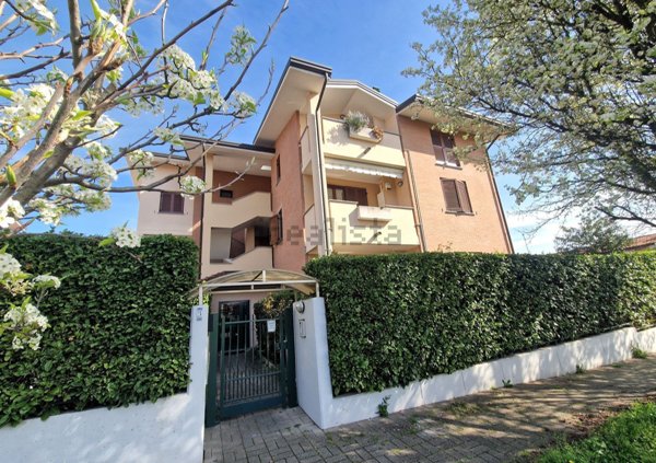 appartamento in vendita a Limbiate