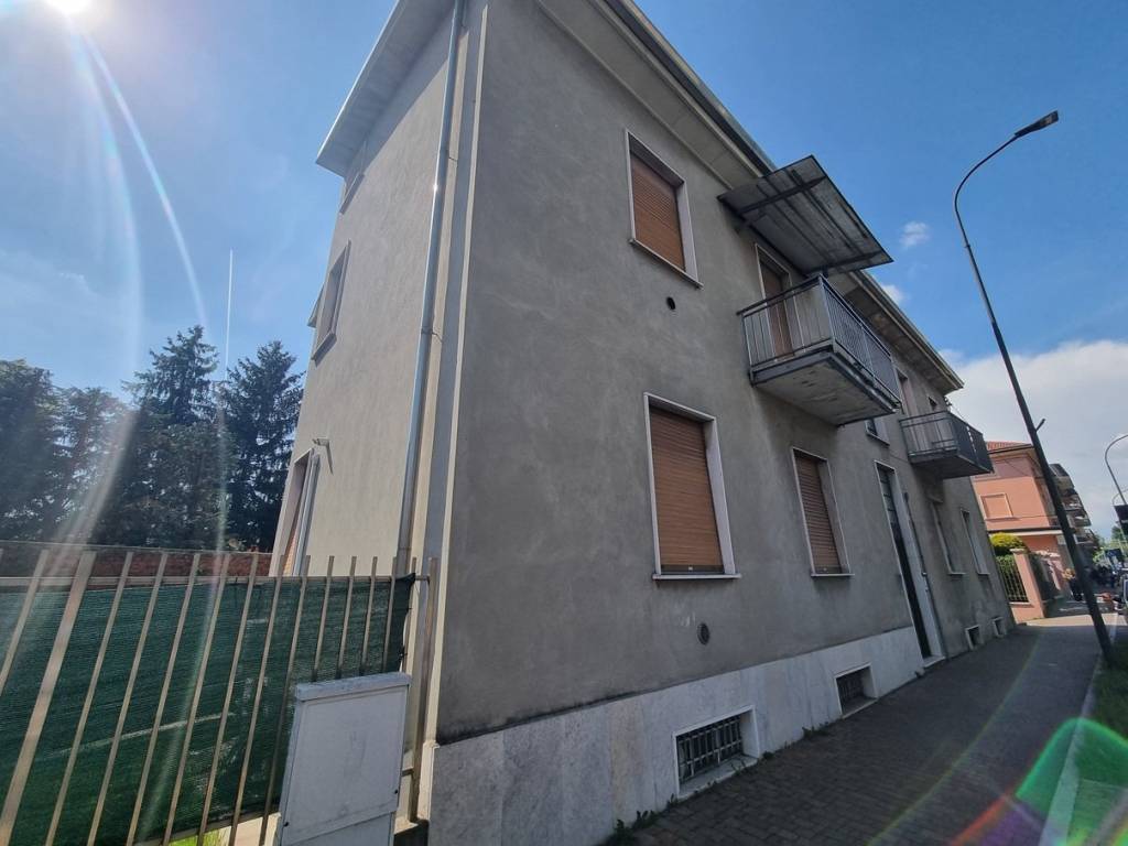 appartamento in vendita a Limbiate