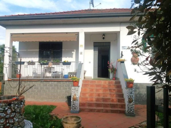 casa indipendente in vendita a Limbiate