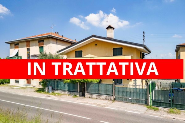 casa indipendente in vendita a Limbiate
