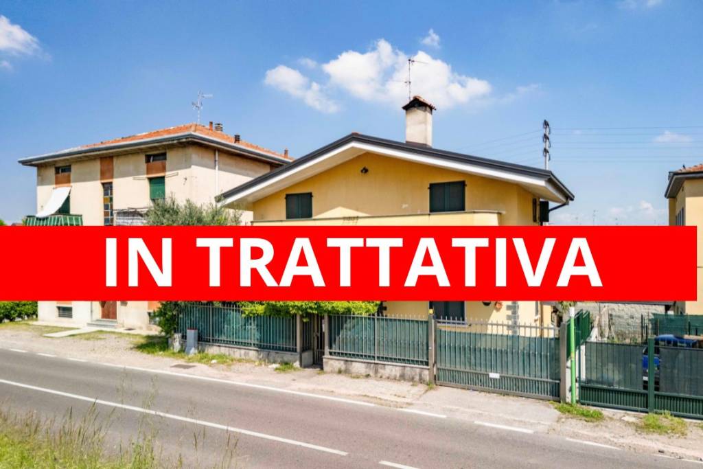 casa indipendente in vendita a Limbiate