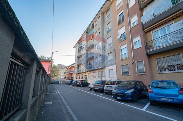 appartamento in vendita a Limbiate