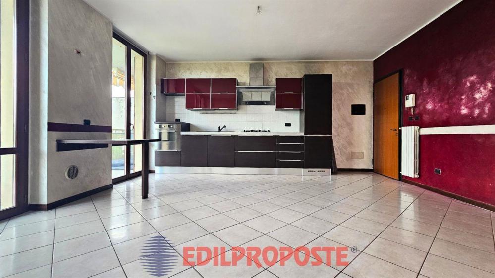 appartamento in vendita a Limbiate