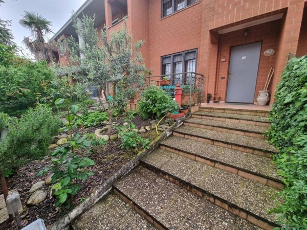 casa indipendente in vendita a Limbiate