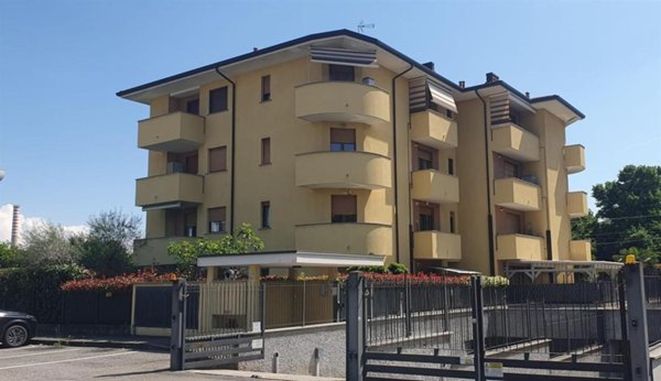 appartamento in vendita a Limbiate
