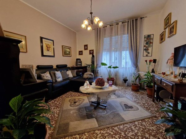 appartamento in vendita a Limbiate