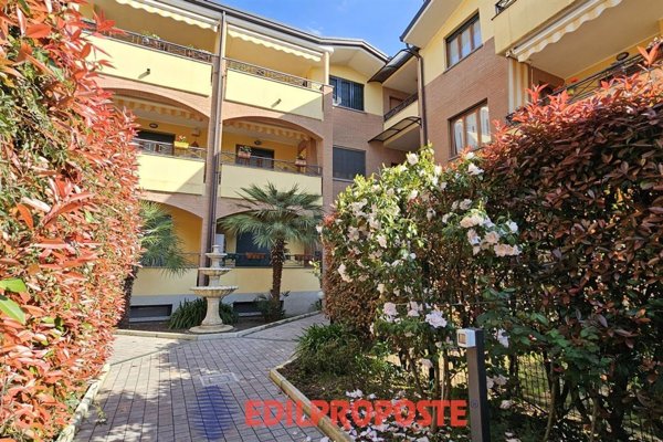 appartamento in vendita a Limbiate