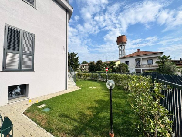 appartamento in vendita a Limbiate