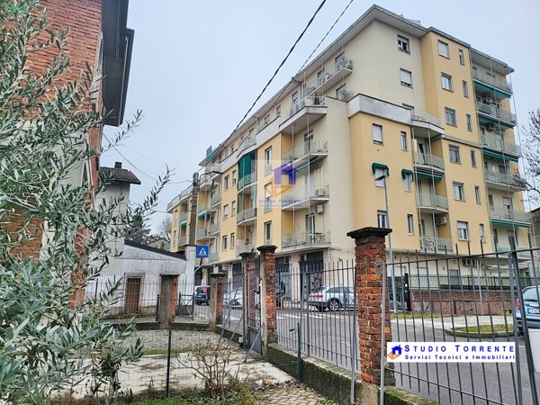 appartamento in vendita a Limbiate