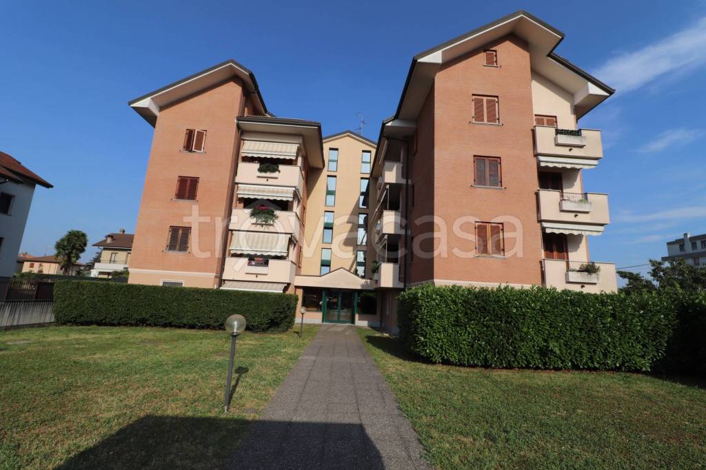 appartamento in vendita a Limbiate
