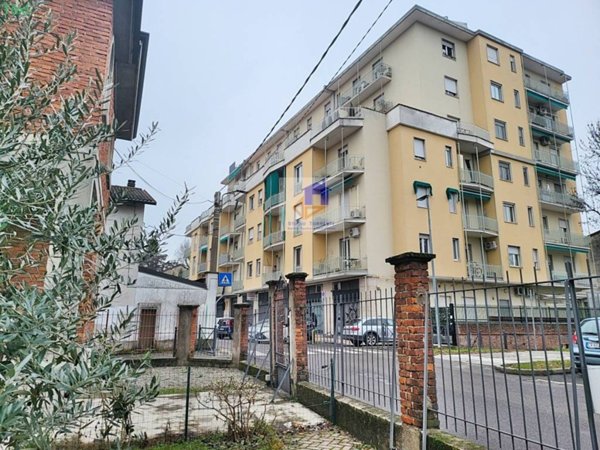 appartamento in vendita a Limbiate