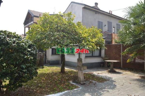 casa indipendente in vendita a Limbiate