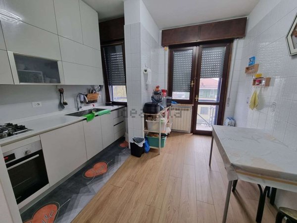 appartamento in vendita a Limbiate in zona Mombello