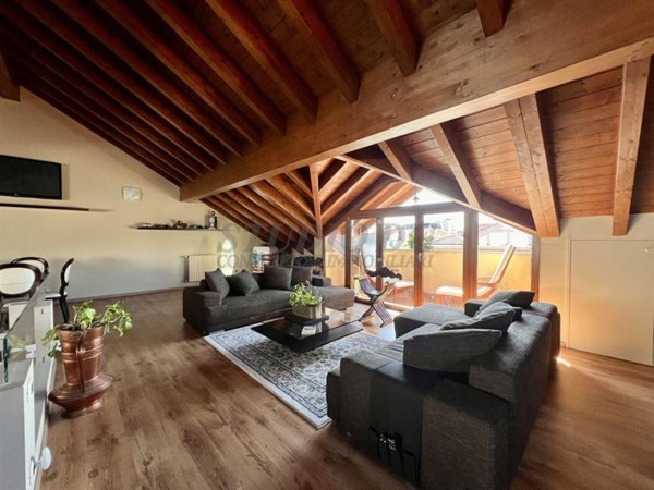 appartamento in vendita a Limbiate