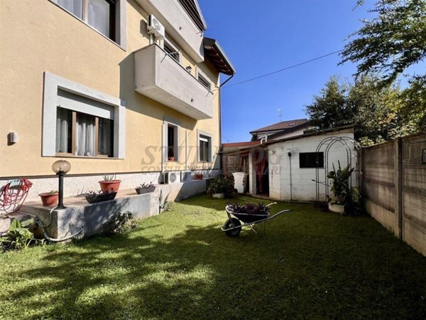 appartamento in vendita a Limbiate