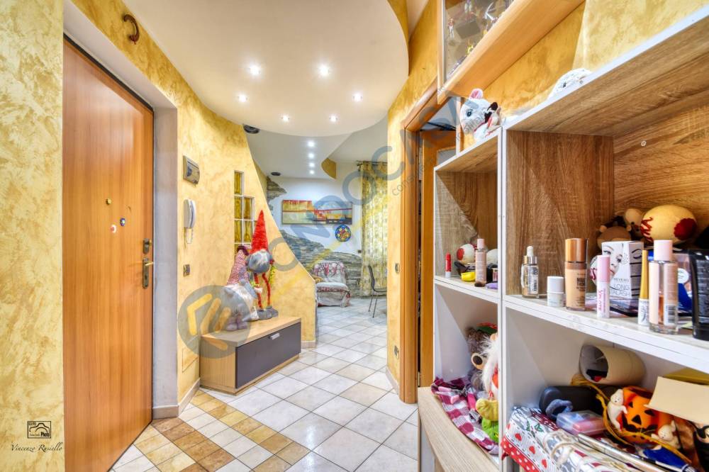 appartamento in vendita a Limbiate