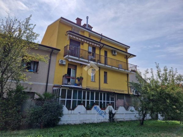 appartamento in vendita a Limbiate