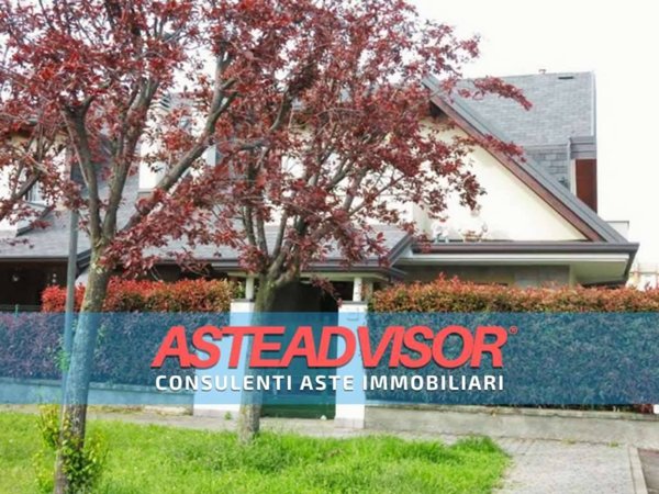 casa indipendente in vendita a Limbiate