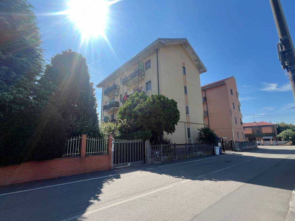 appartamento in vendita a Limbiate