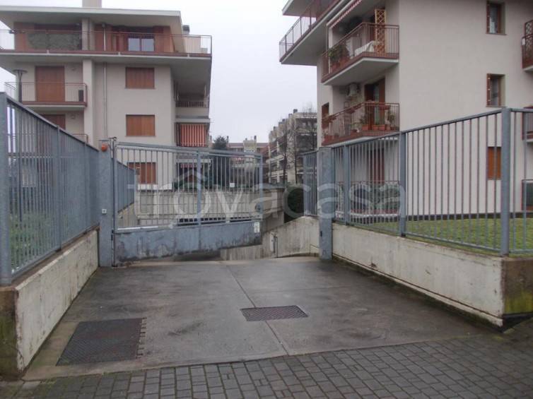 appartamento in vendita a Limbiate