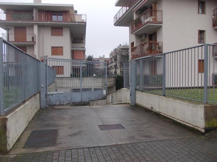 appartamento in vendita a Limbiate