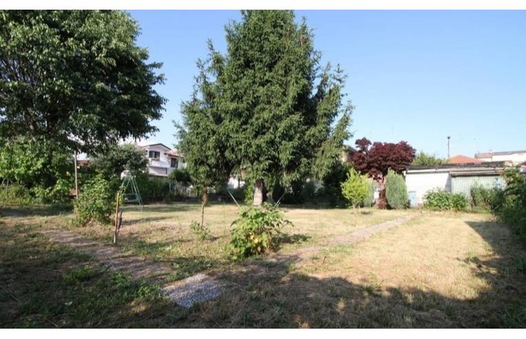 casa indipendente in vendita a Limbiate