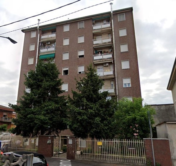 appartamento in vendita a Limbiate