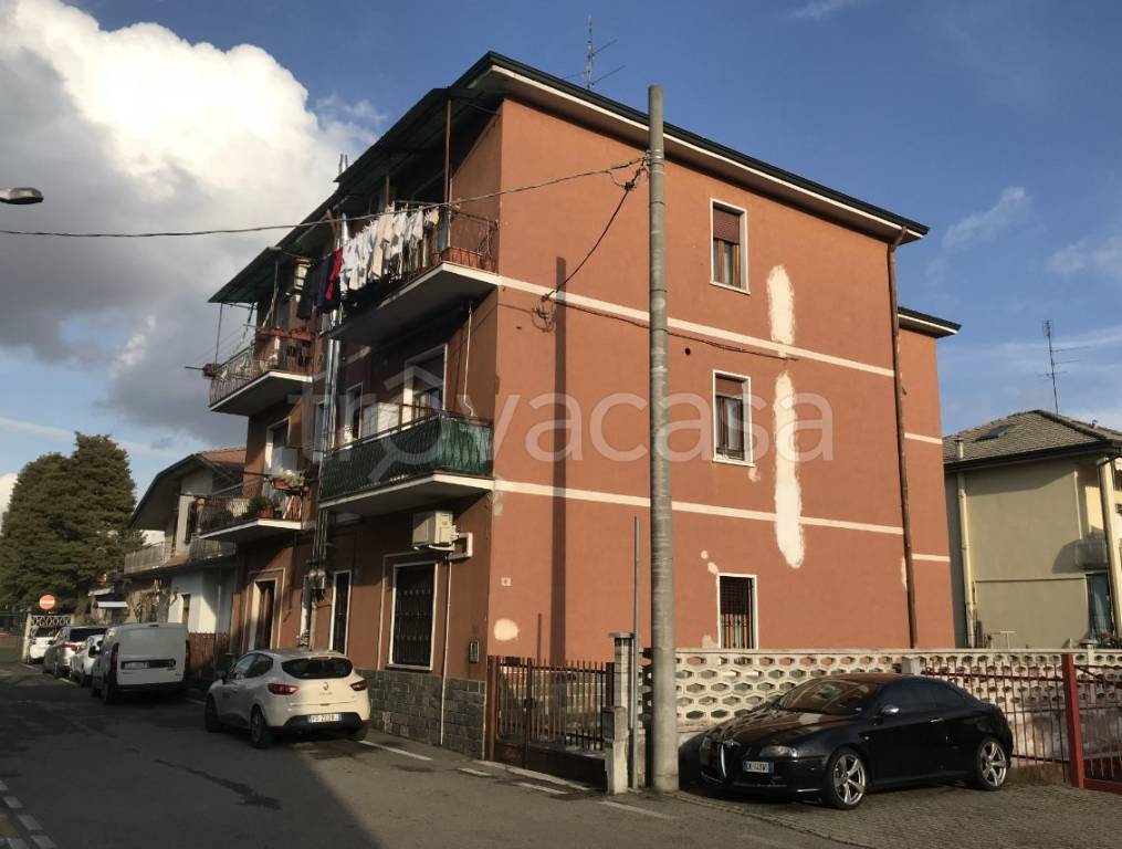 appartamento in vendita a Limbiate