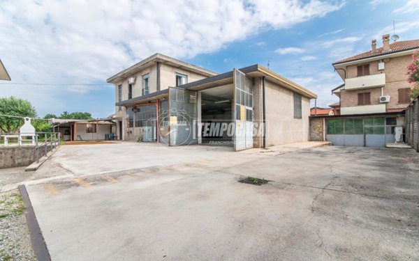 appartamento in vendita a Limbiate