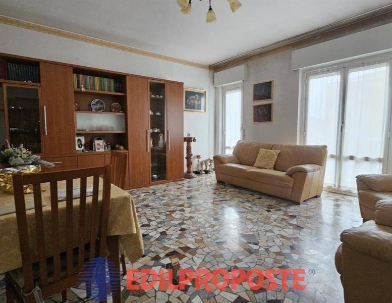 appartamento in vendita a Limbiate