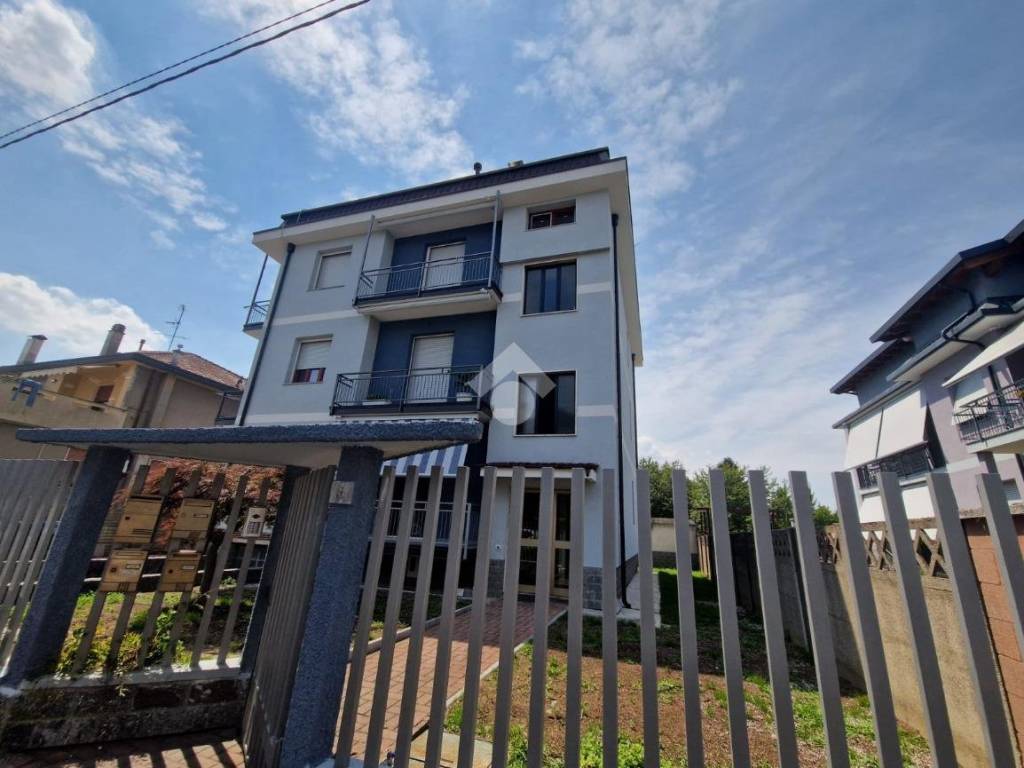 appartamento in vendita a Limbiate