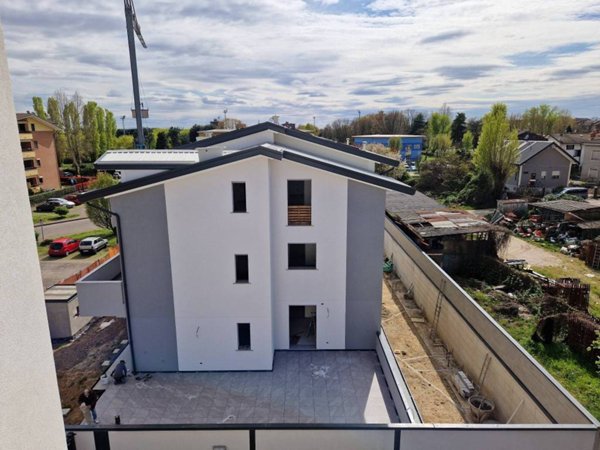 appartamento in vendita a Limbiate