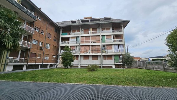 appartamento in vendita a Limbiate