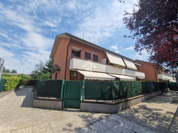 casa indipendente in vendita a Limbiate