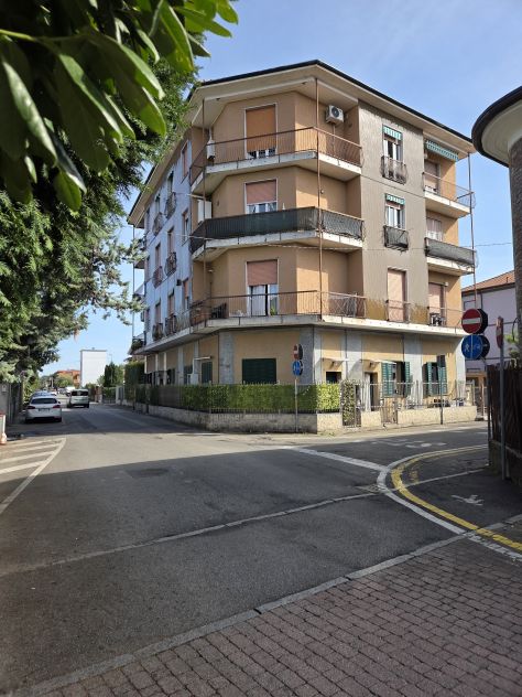 appartamento in vendita a Limbiate