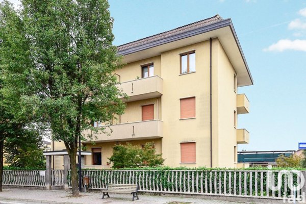 appartamento in vendita a Limbiate