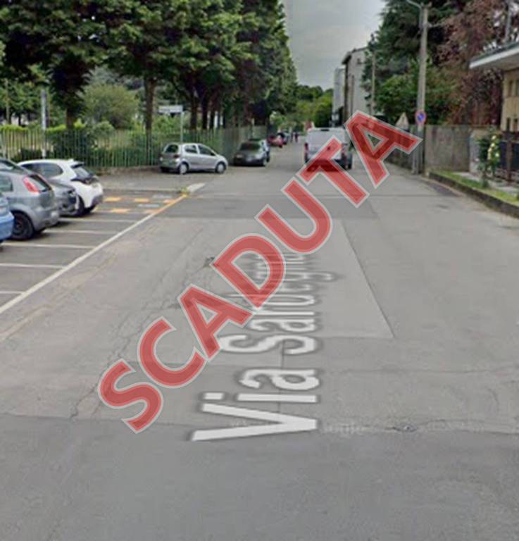 locale commerciale in vendita a Limbiate