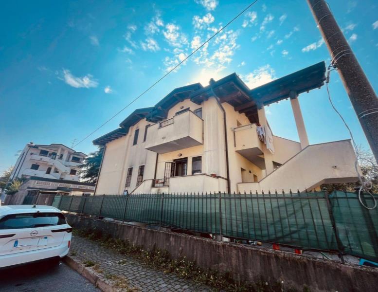 appartamento in vendita a Limbiate