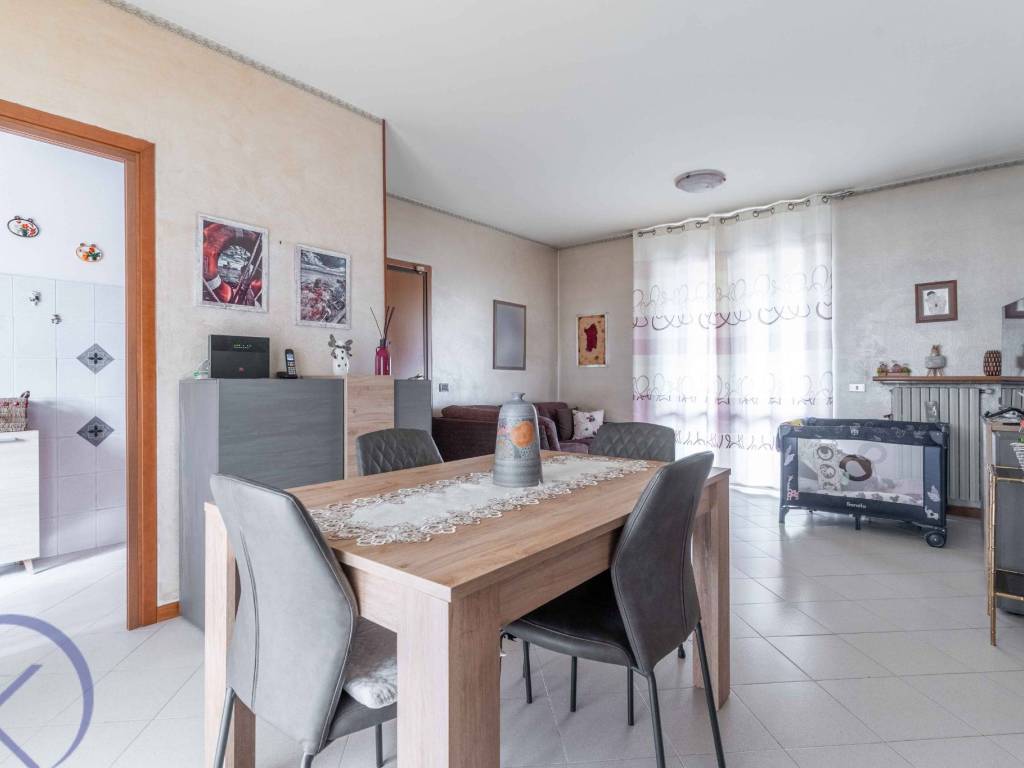 appartamento in vendita a Limbiate