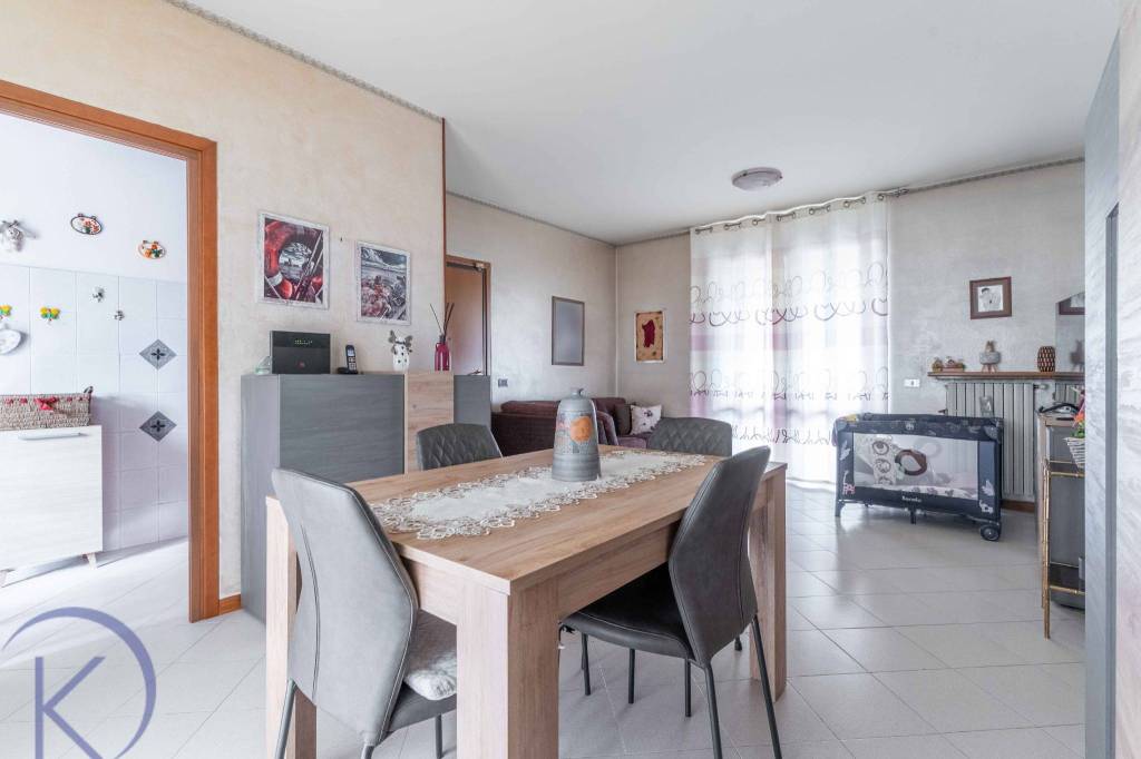 appartamento in vendita a Limbiate