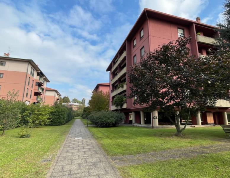 appartamento in vendita a Limbiate