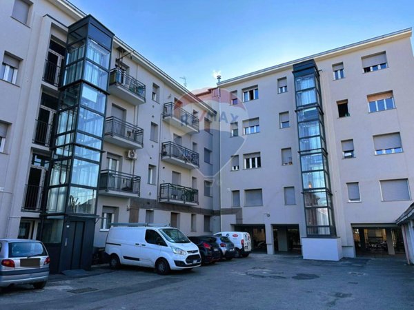 appartamento in vendita a Limbiate
