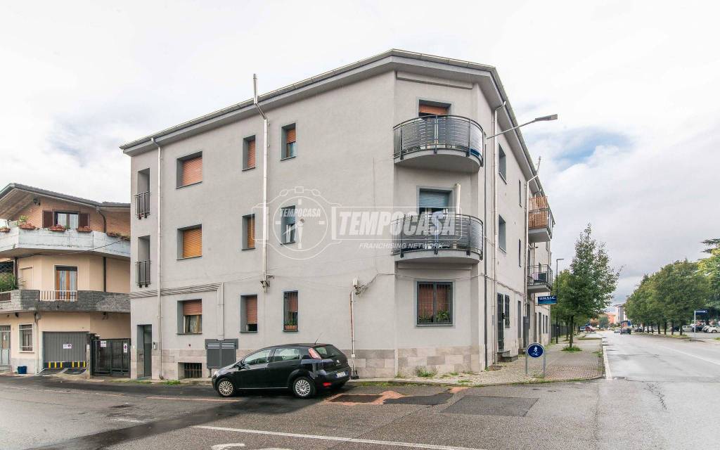 appartamento in vendita a Limbiate