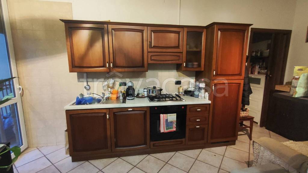 appartamento in vendita a Limbiate