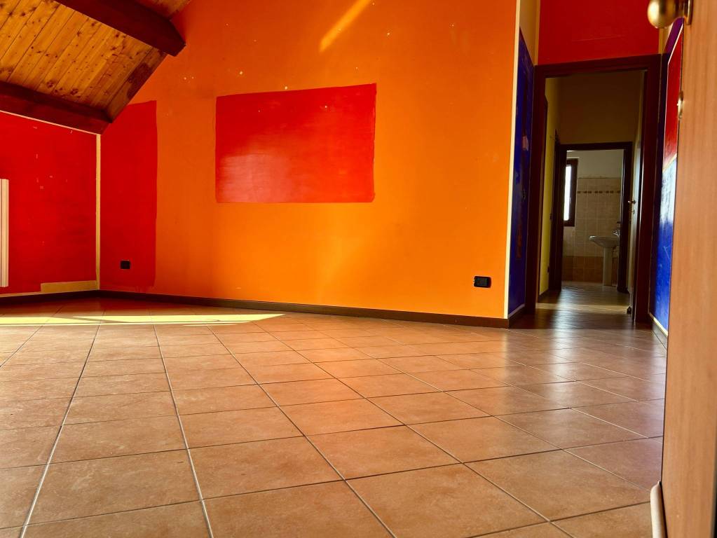 appartamento in vendita a Limbiate