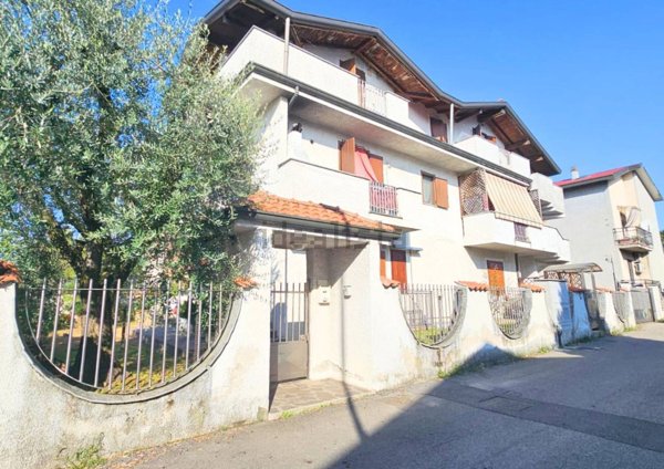 appartamento in vendita a Limbiate