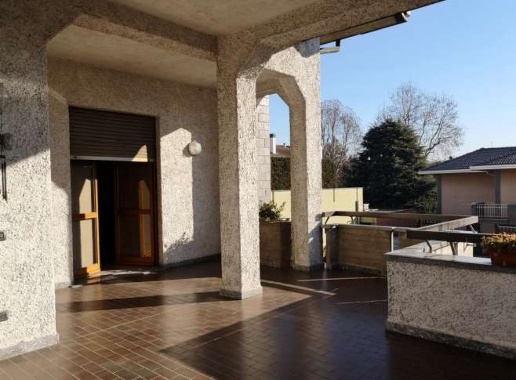 appartamento in vendita a Limbiate